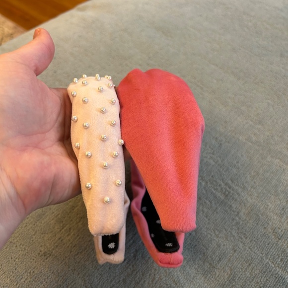 Lele Sadoughi light pink with pearls - Picture 6 of 6